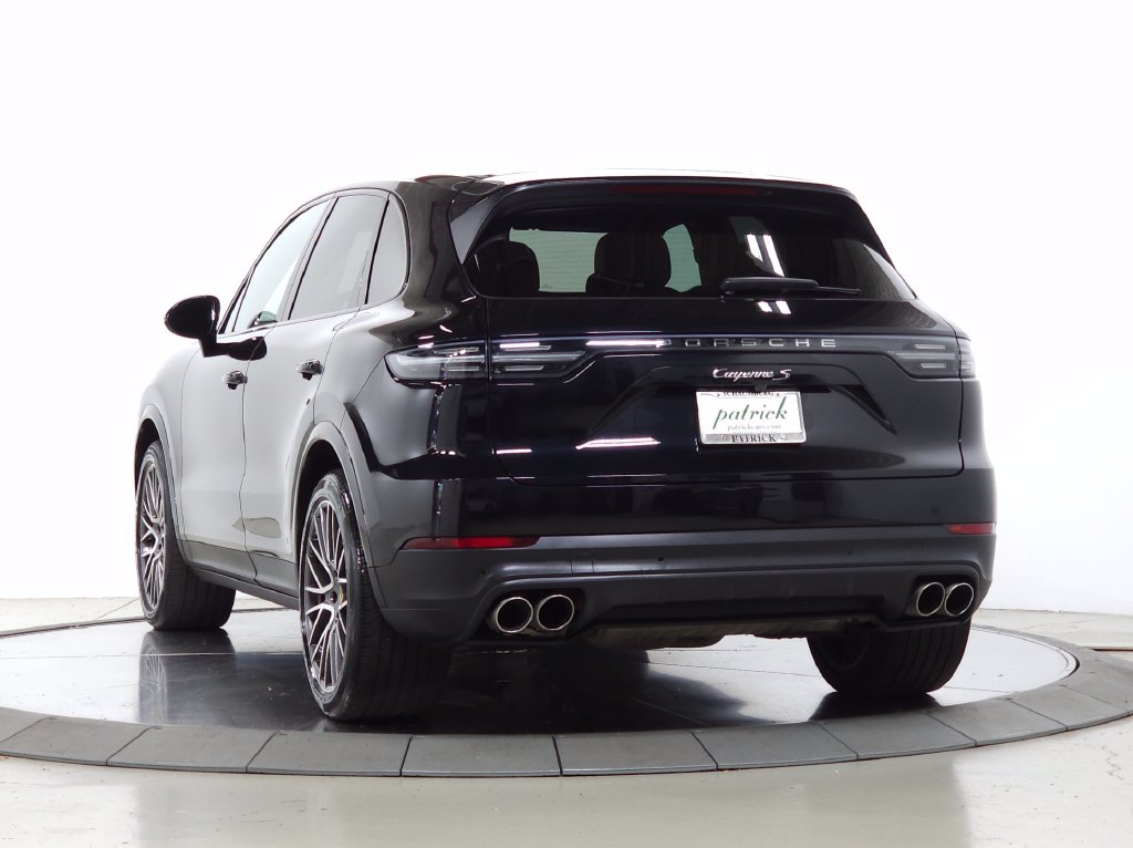 Used 2022 Porsche Cayenne S AWD/4WD image 5