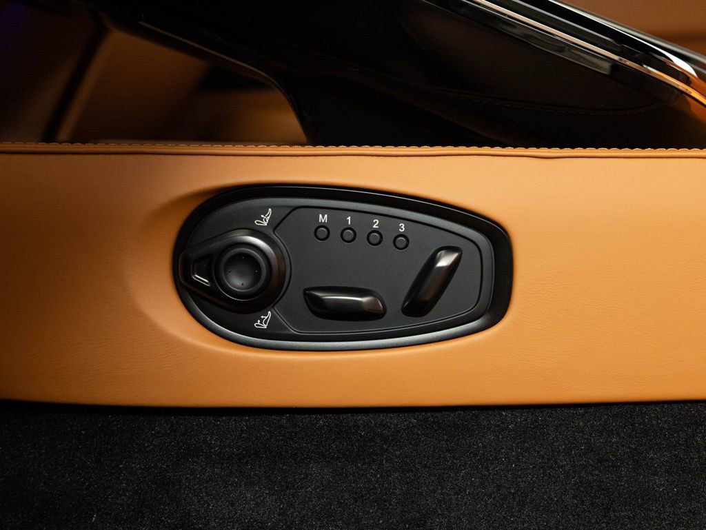 New 2026 Aston Martin V8 Vantage S image 24