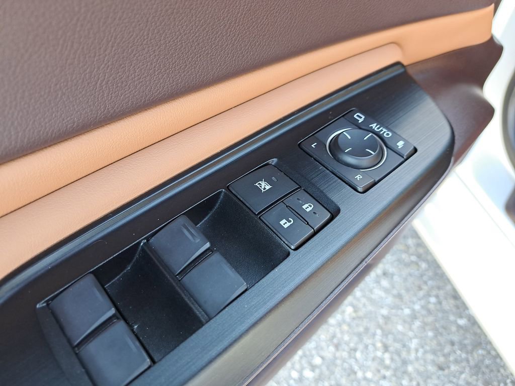 Used 2020 Lexus ES 350 w/ Premium Package image 14