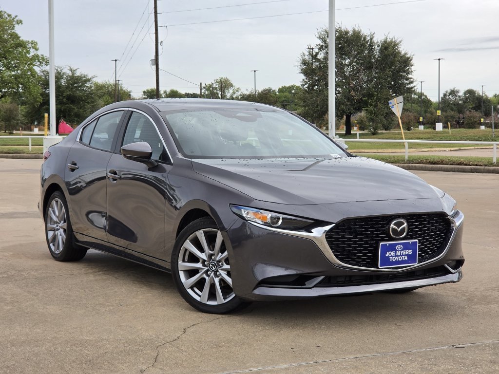 Used 2025 MAZDA MAZDA3 s FWD image 2