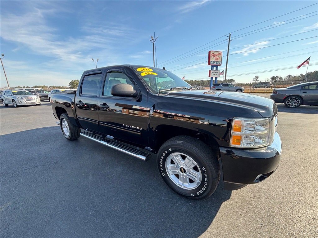 Used 2011 Chevrolet Silverado 1500 LT w/ All-Star Edition AWD/4WD image 10