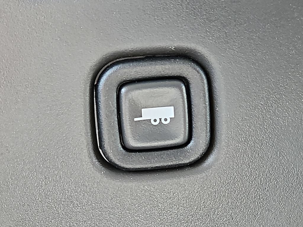 New 2026 Chevrolet Express 2500 w/ Driver Convenience Package RWD image 13
