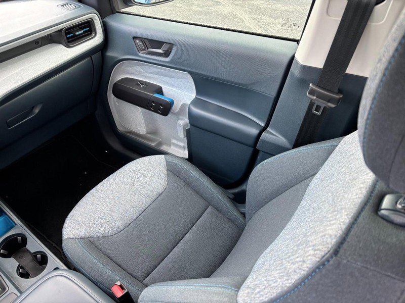 Used 2025 Ford Maverick XLT w/ XLT Luxury Package image 14