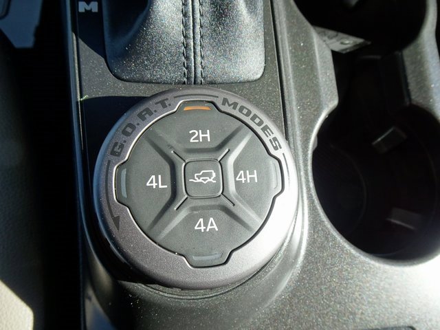 Used 2023 Ford Bronco Wildtrak image 23