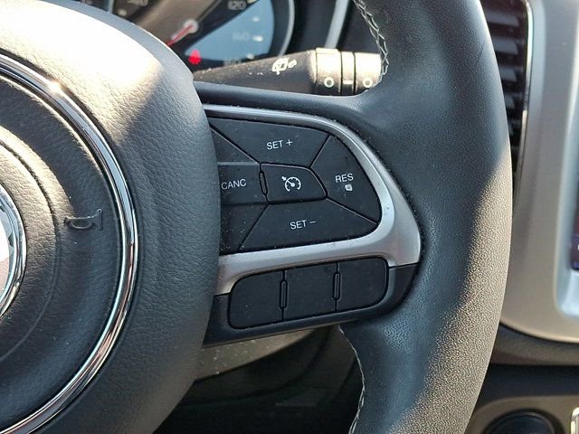 Certified 2021 Jeep Compass Latitude w/ Sun and Sound Group AWD/4WD image 27