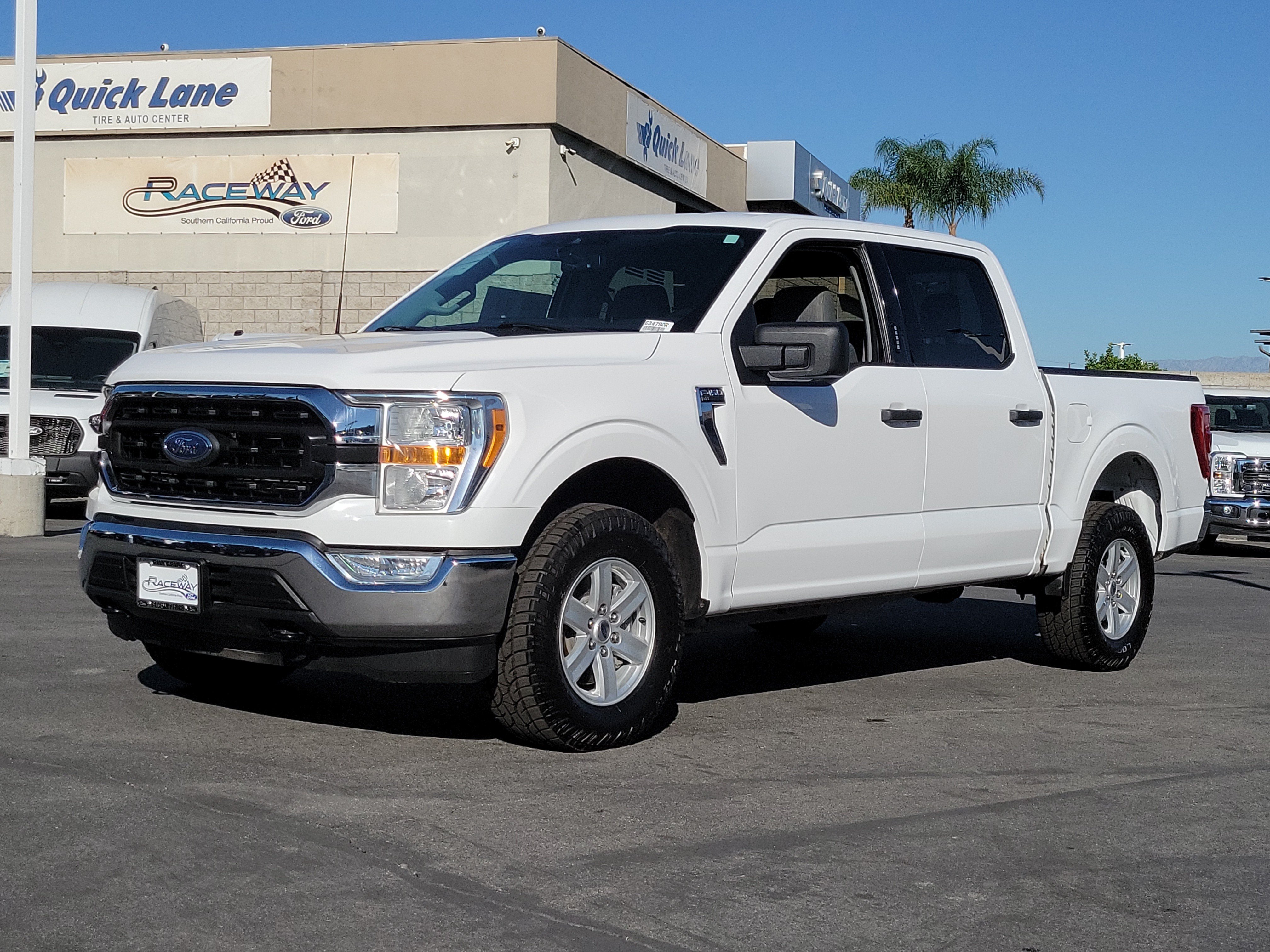 Certified 2022 Ford F150 XLT w/ Equipment Group 301A Mid AWD/4WD image 18