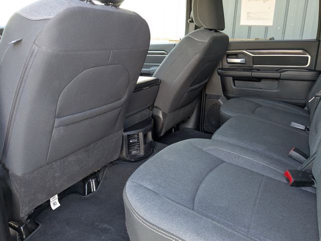 Used 2024 RAM 2500 Big Horn w/ Sport Appearance Package AWD/4WD image 26