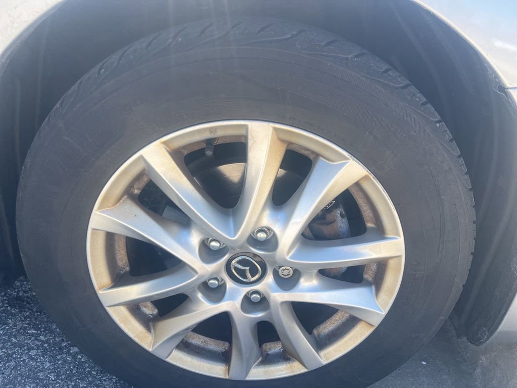 Used 2014 MAZDA MAZDA3 i Touring w/ Technology Package image 15