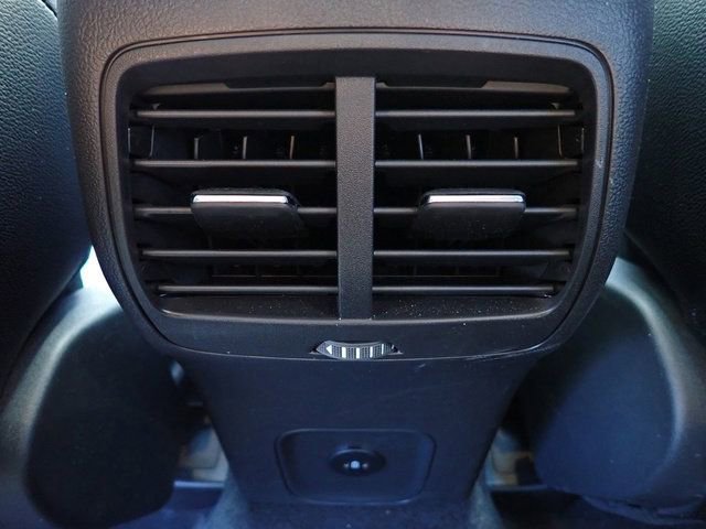 Certified 2025 Ford Escape Platinum w/ Premium Technology Package image 19