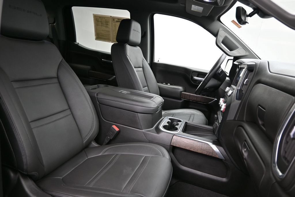 Used 2022 GMC Sierra 1500 Denali w/ Denali Reserve Package AWD/4WD image 16