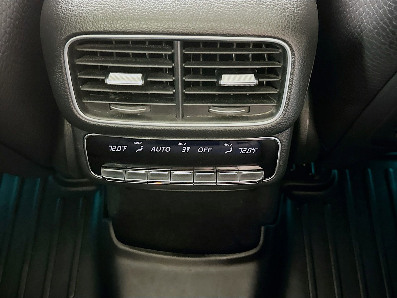 Used 2022 Mercedes-Benz GLS 450 4MATIC image 27