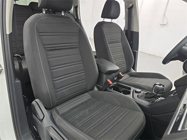 Certified 2022 Volkswagen Tiguan S image 10