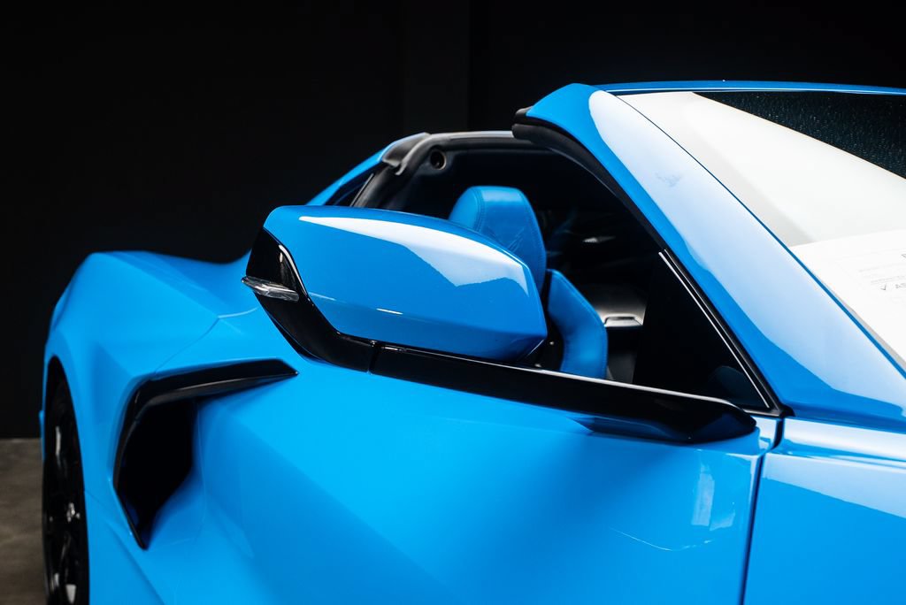 Used 2022 Chevrolet Corvette Stingray Premium Cpe w/ Battery Protection Package RWD image 14
