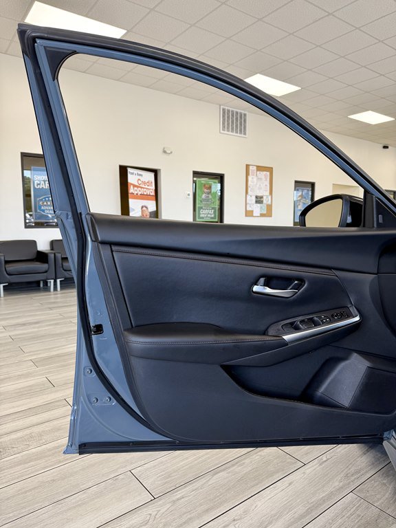 Used 2024 Nissan Sentra SR FWD image 15