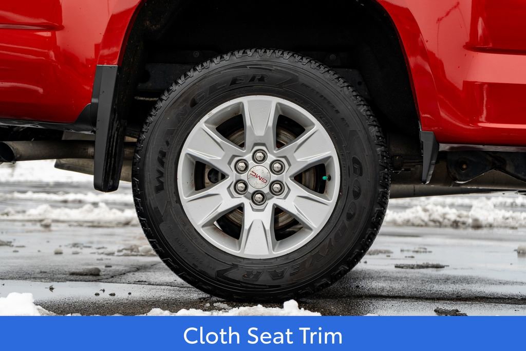 Used 2015 GMC Canyon SLE image 9