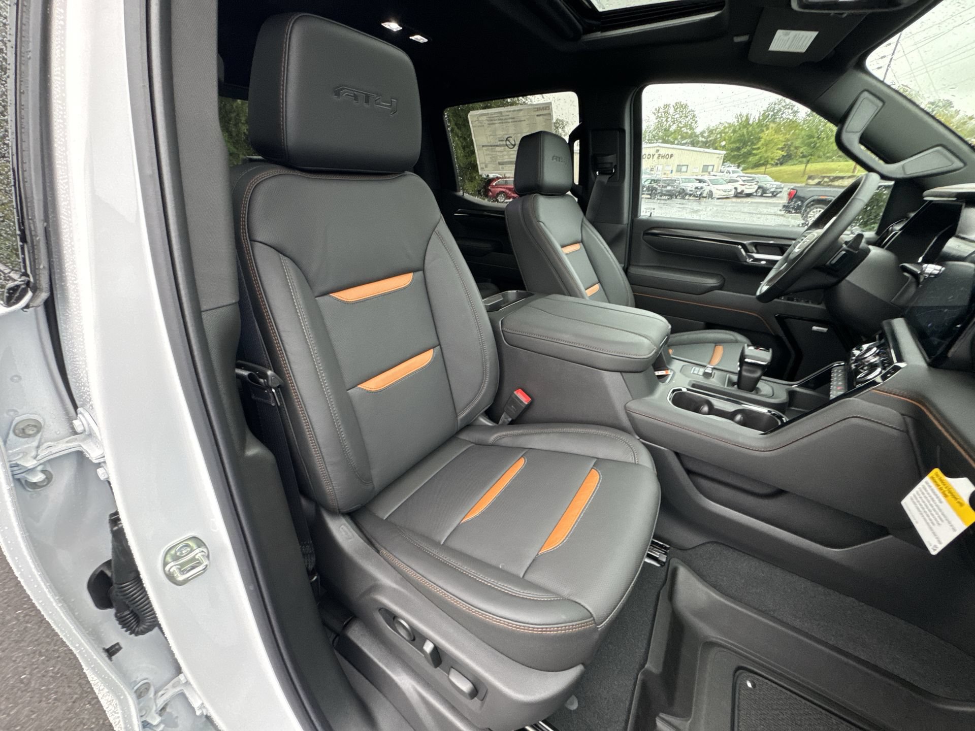 New 2026 GMC Sierra 1500 AT4 w/ AT4 Premium Package AWD/4WD image 26