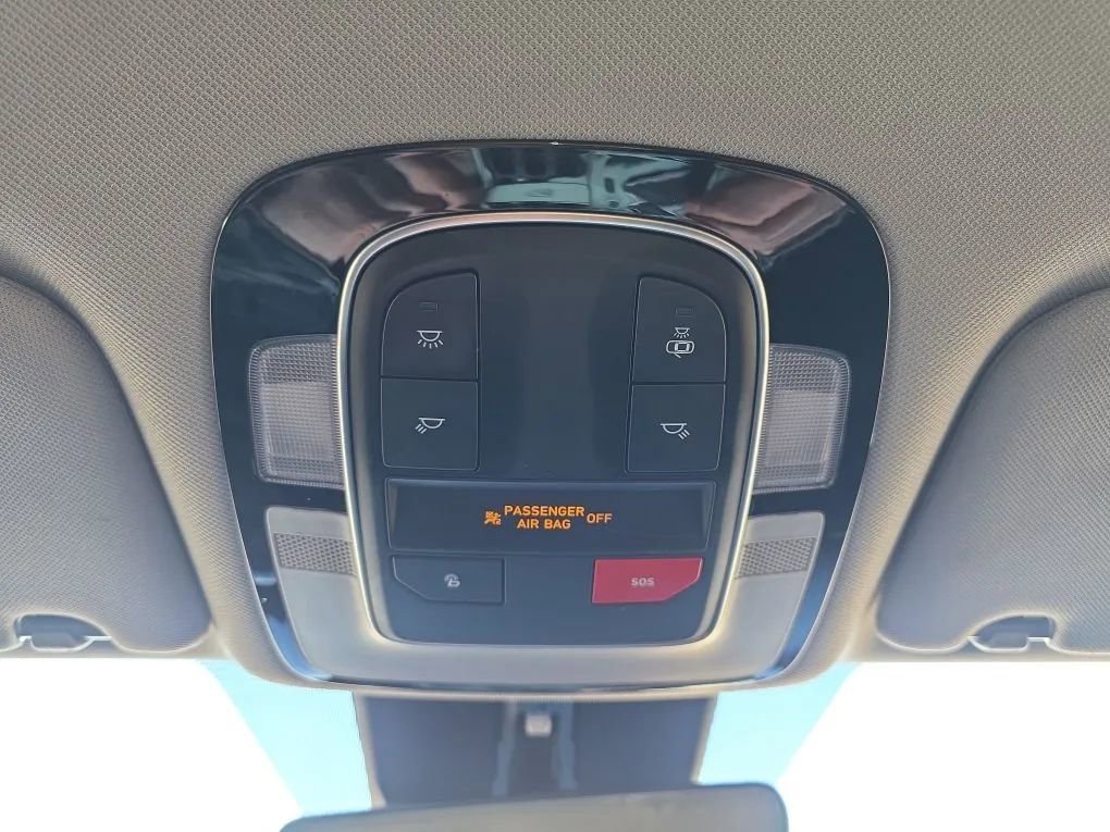 Used 2022 Hyundai Santa Fe XRT image 35