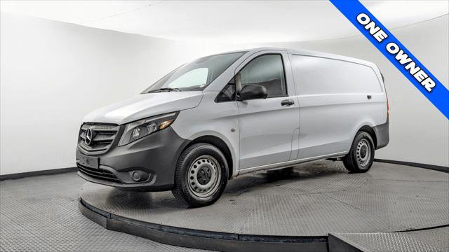 Used 2021 Mercedes-Benz Metris image 2