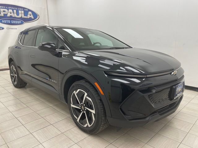 New 2026 Chevrolet Equinox EV LT image 1