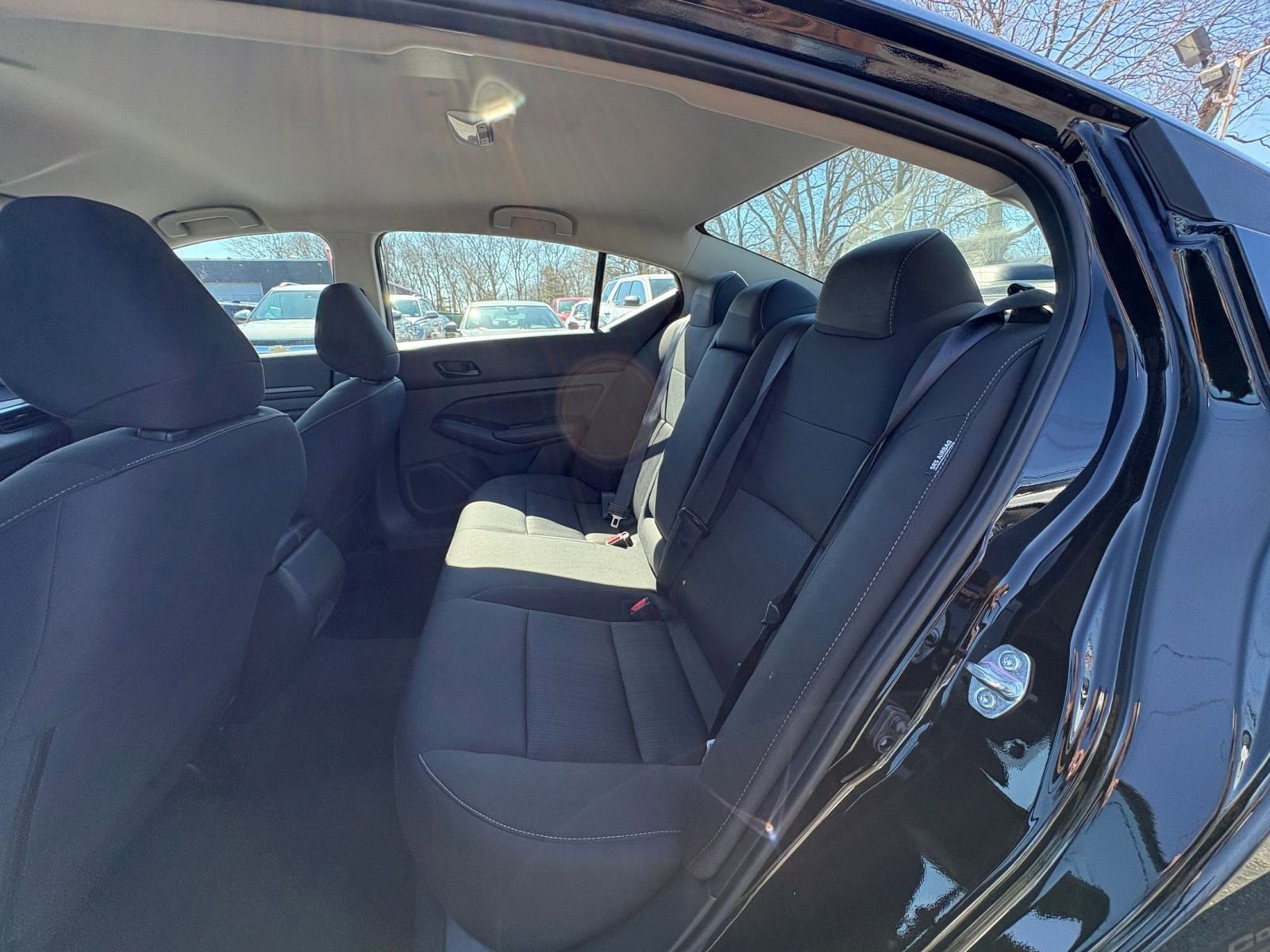 Used 2025 Nissan Altima 2.5 SV image 23