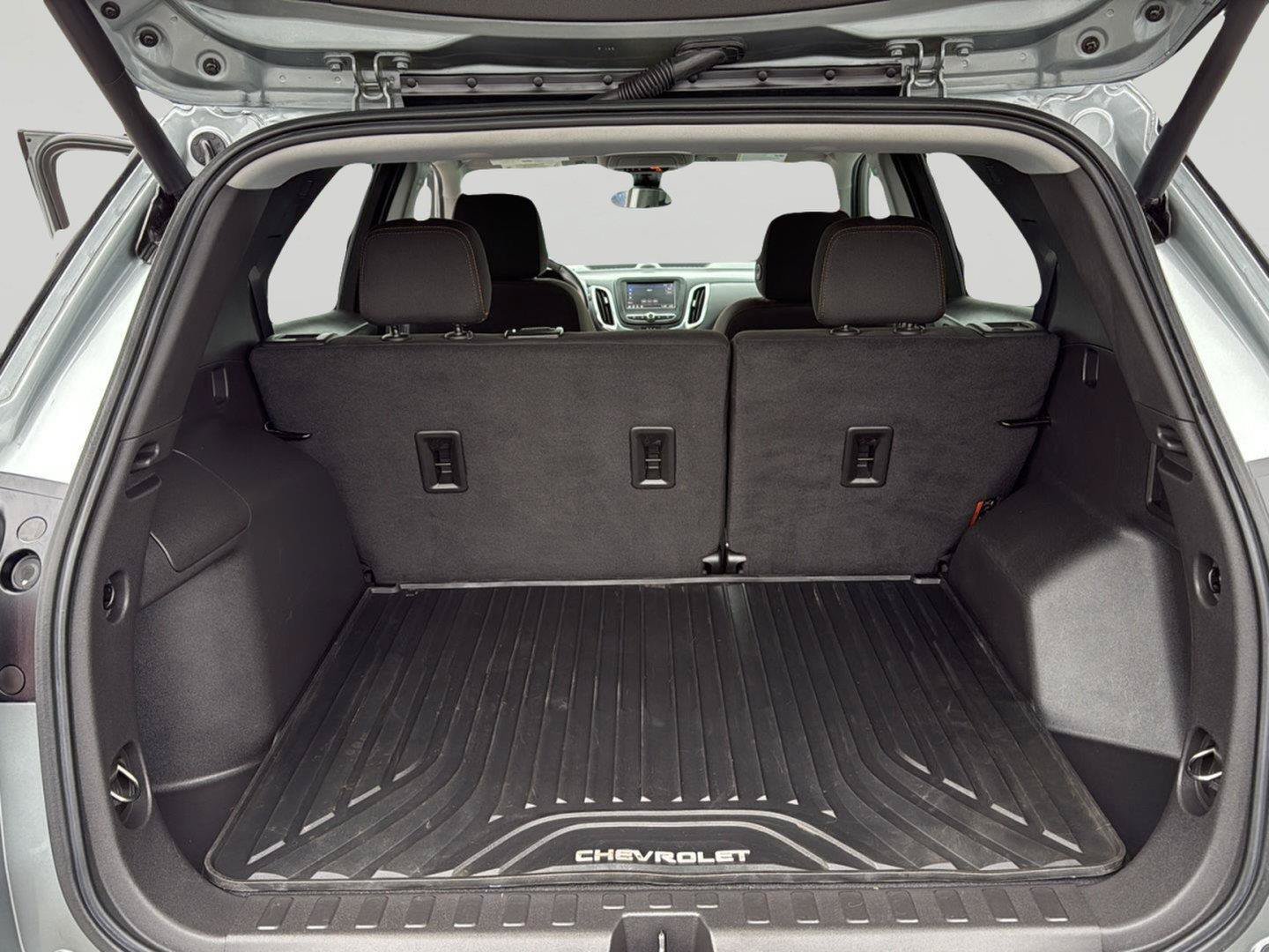Used 2024 Chevrolet Equinox LT w/ LPO, Floor Liner Package AWD/4WD image 16