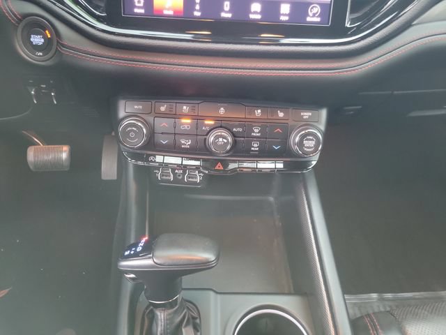 Used 2024 Dodge Durango GT RWD image 22