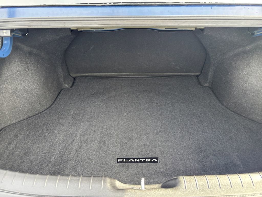 Used 2021 Hyundai Elantra SEL w/ Cargo Package image 20