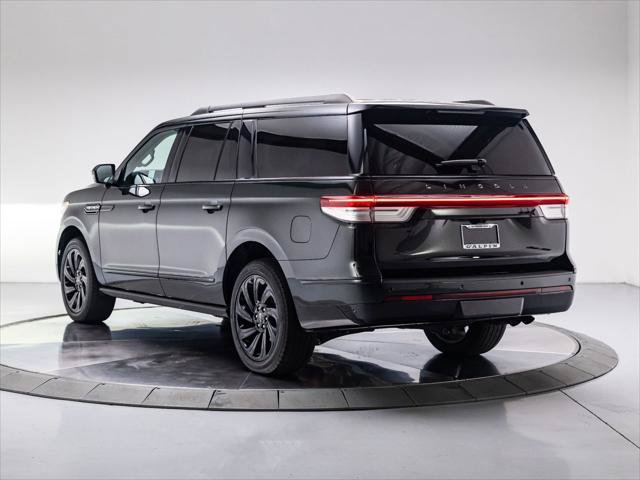 New 2023 Lincoln Navigator L Black Label AWD/4WD image 3