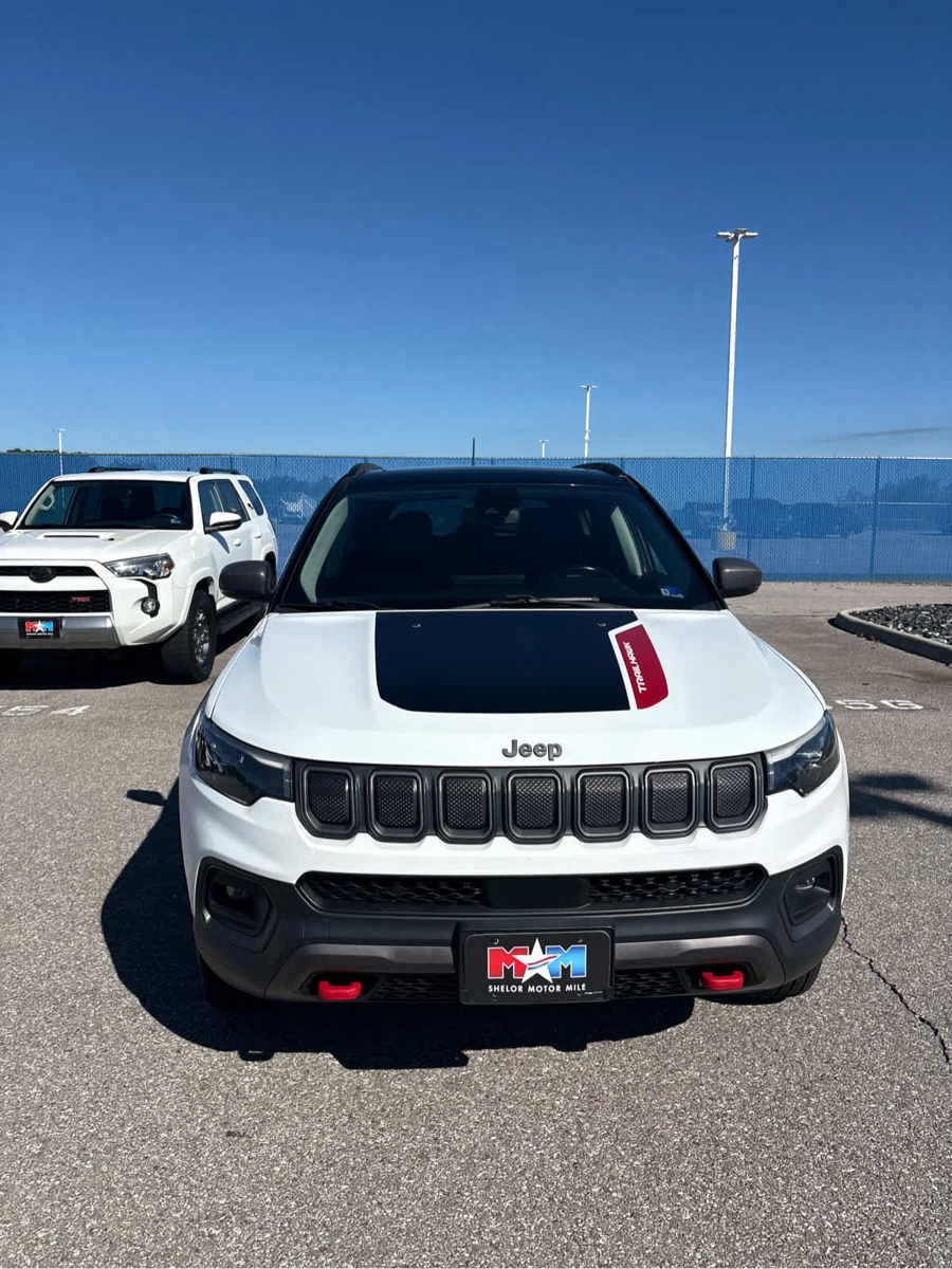 Used 2022 Jeep Compass Trailhawk AWD/4WD image 30