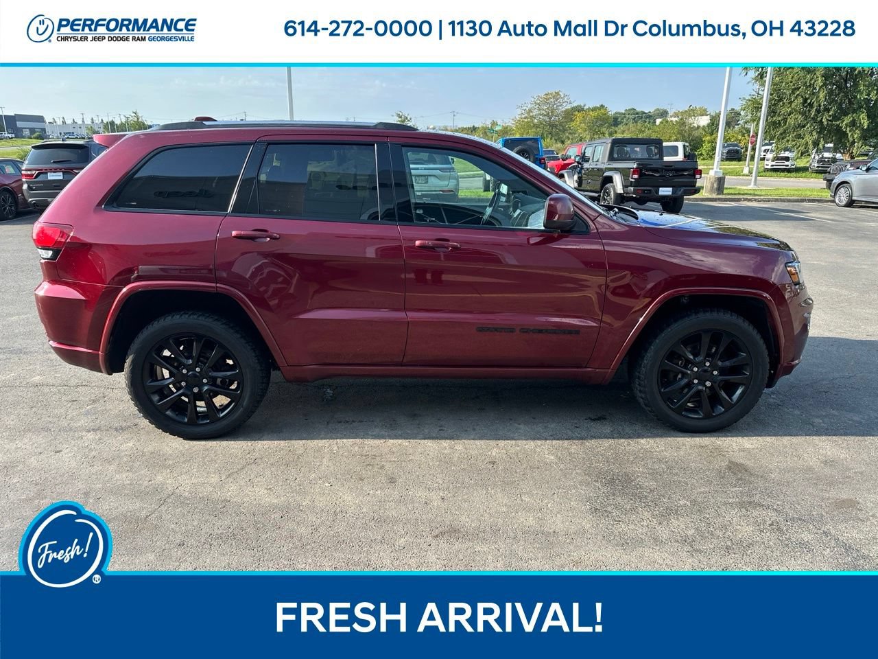 Used 2021 Jeep Grand Cherokee Altitude AWD/4WD image 3