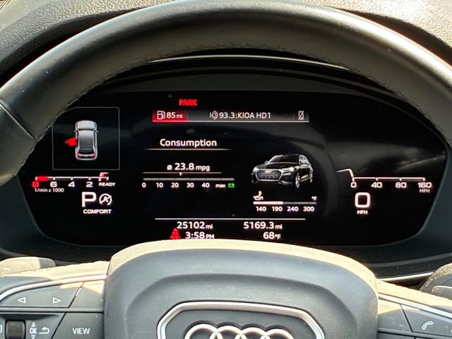 Used 2025 Audi Q5 2.0T Premium AWD/4WD image 24
