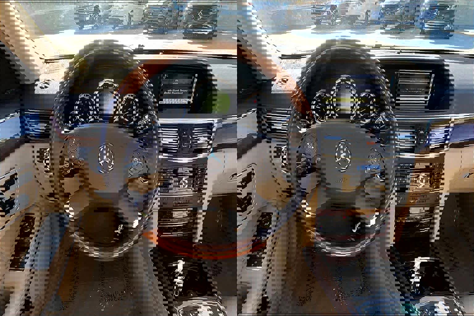 Used 2011 Mercedes-Benz E 350 Sedan image 5