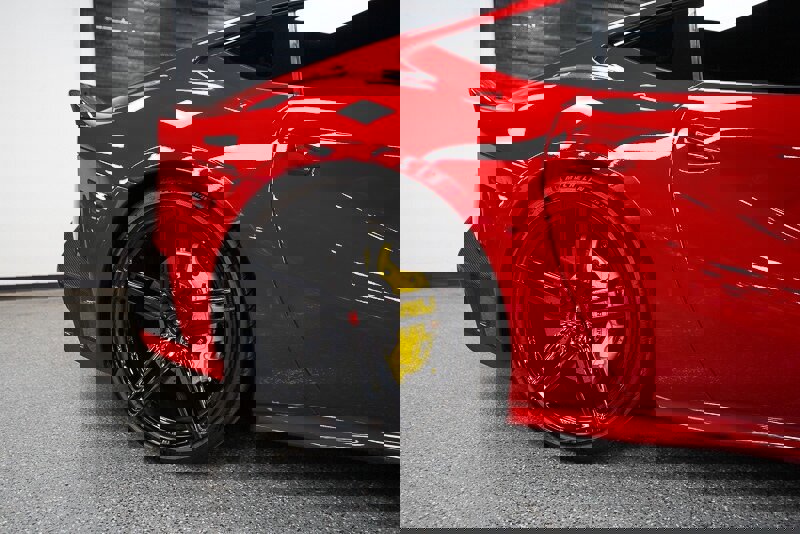 Used 2019 Ferrari 812 Superfast image 4