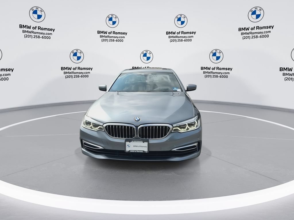 Used 2020 BMW 540i xDrive w/ Executive Package AWD/4WD image 3