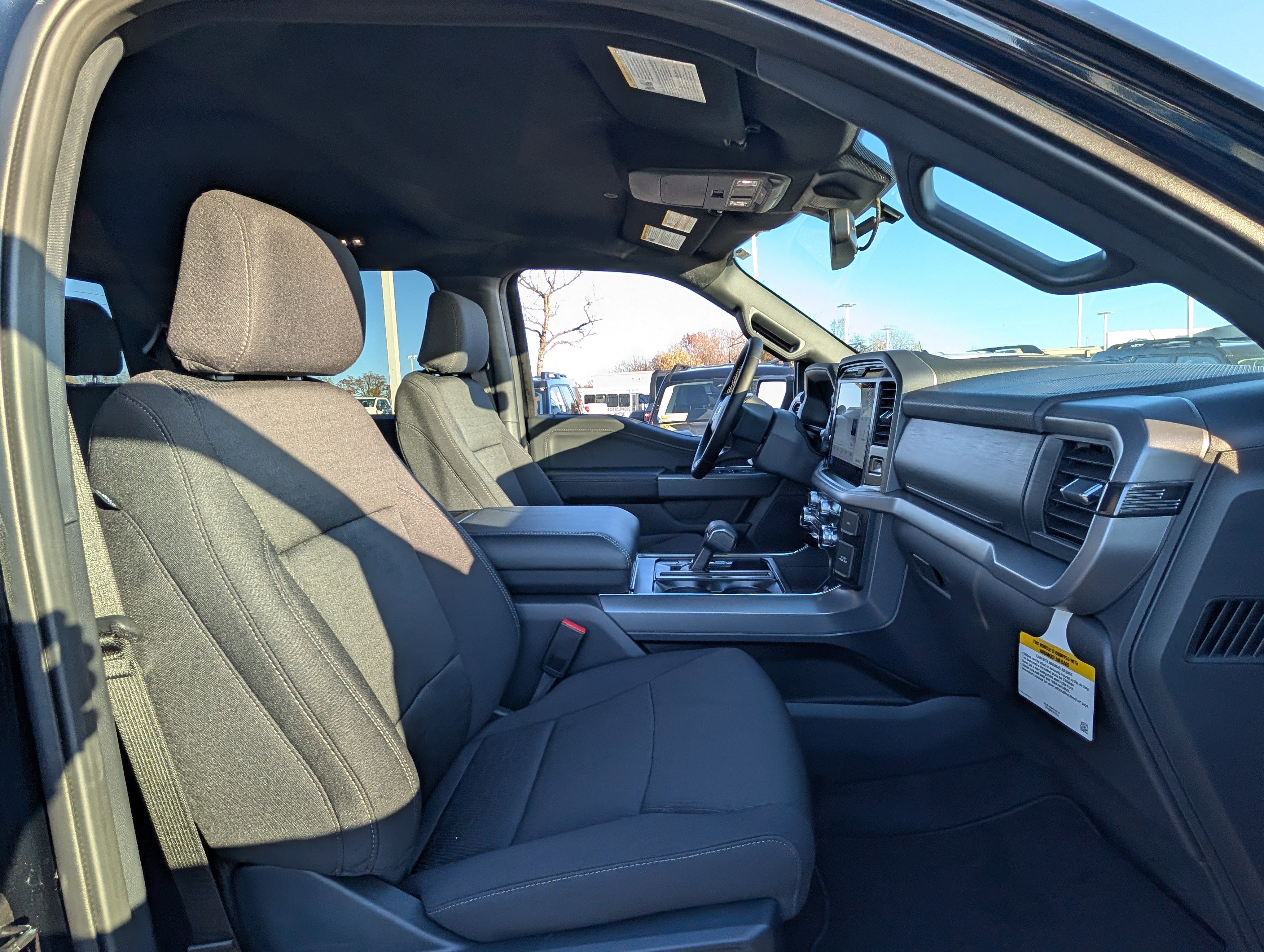 New 2025 Ford F150 XLT w/ Equipment Group 302A MID image 6