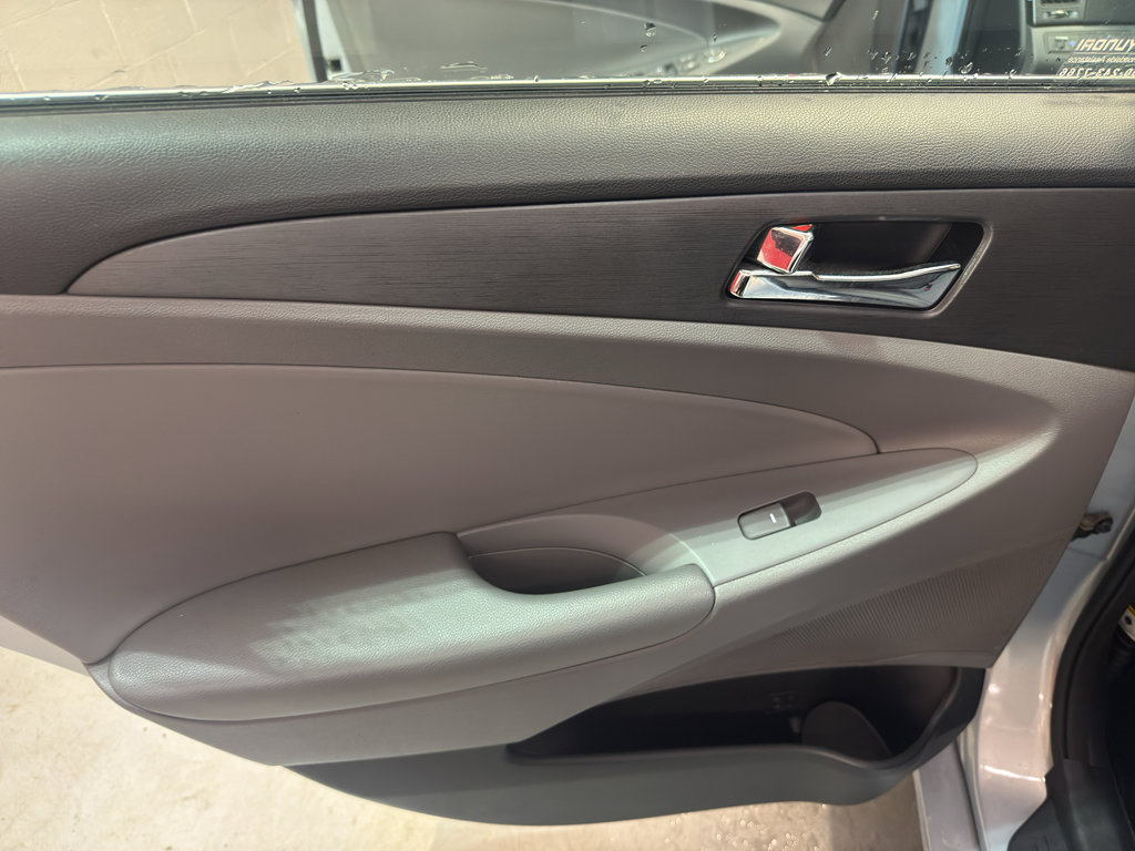 Used 2013 Hyundai Sonata GLS w/ Popular Equipment Pkg image 26