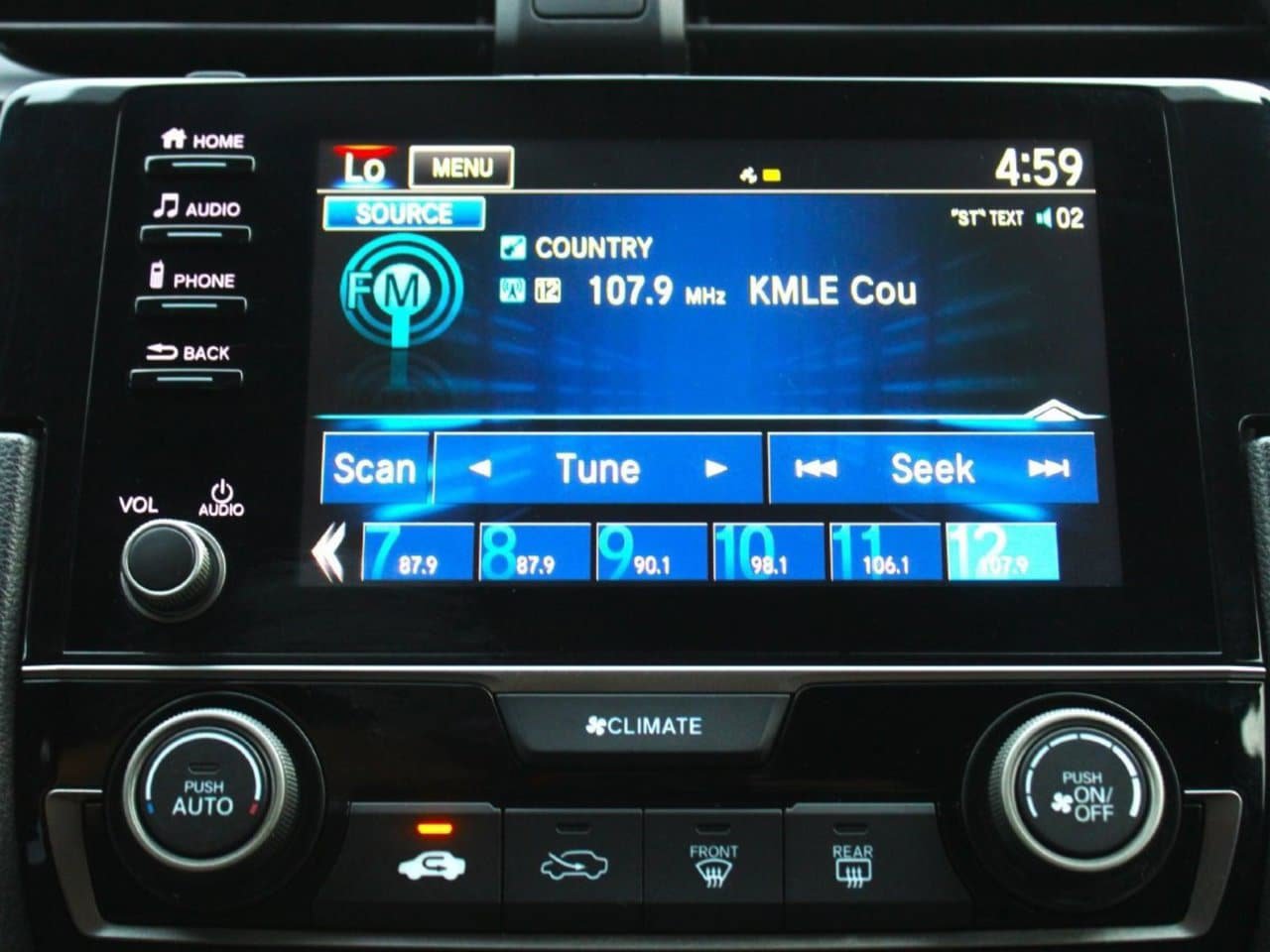 Used 2020 Honda Civic Sport image 16