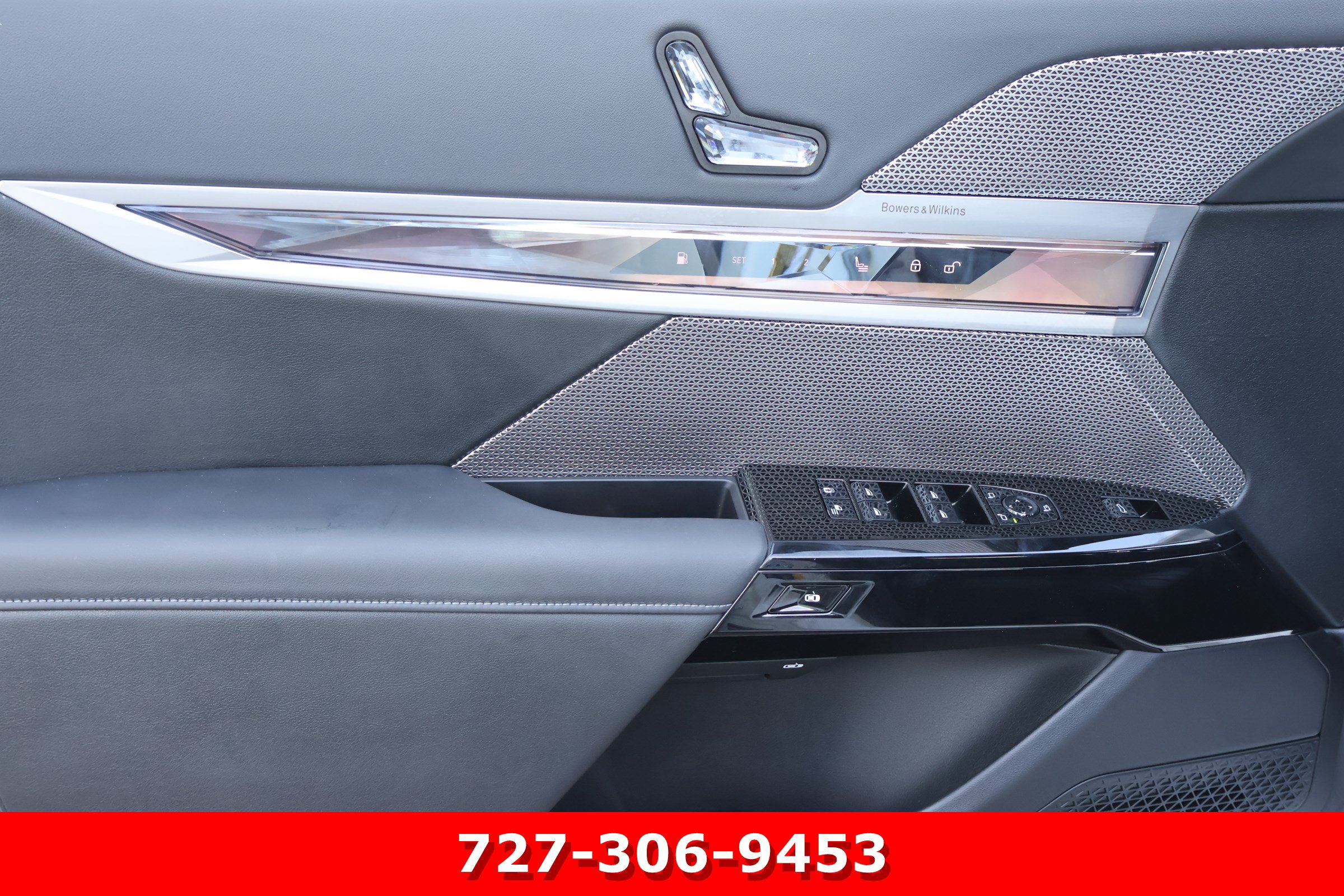 Used 2026 BMW 750e xDrive w/ Luxury Rear Seating Package AWD/4WD image 14