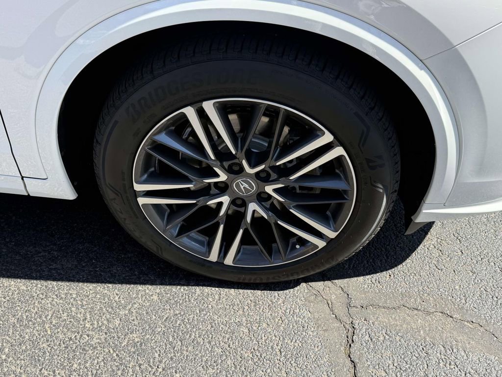 Used 2025 Acura MDX SH-AWD w/ Advance Package image 7