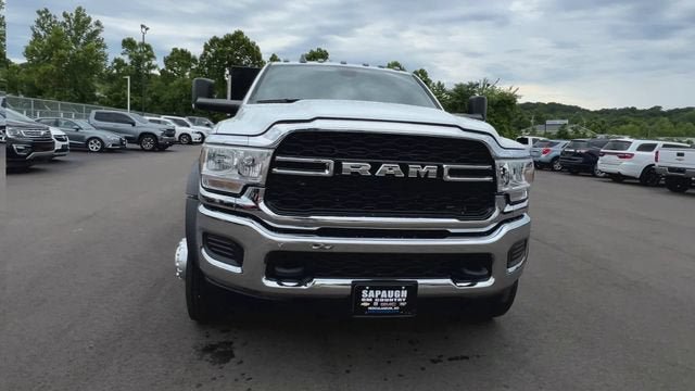 Used 2022 RAM 4500 Tradesman RWD image 3