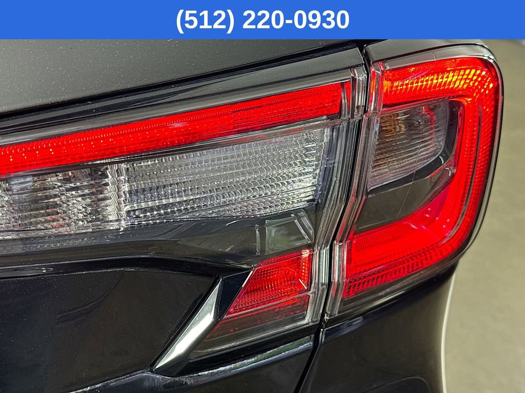Used 2025 Subaru Outback Premium image 32