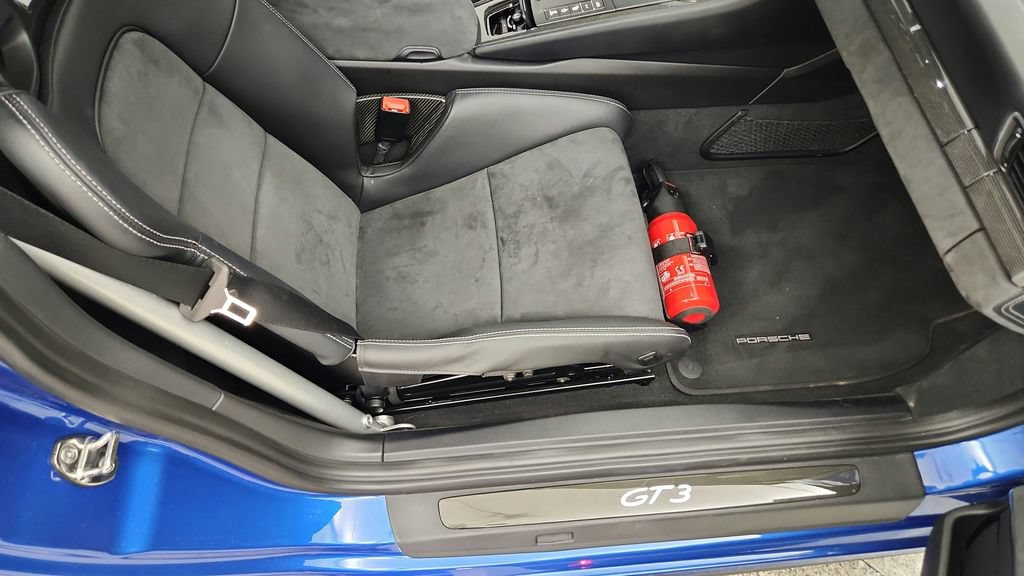 Used 2015 Porsche 911 GT3 RWD image 22
