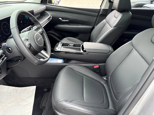 Certified 2025 Hyundai Tucson SEL AWD/4WD image 9