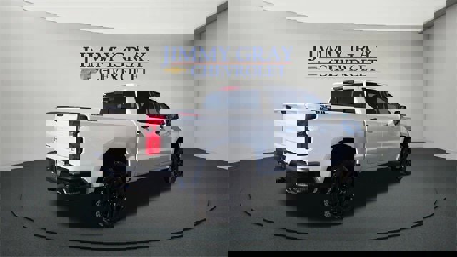 New 2026 Chevrolet Silverado 1500 LT Trail Boss w/ Convenience Package II image 3