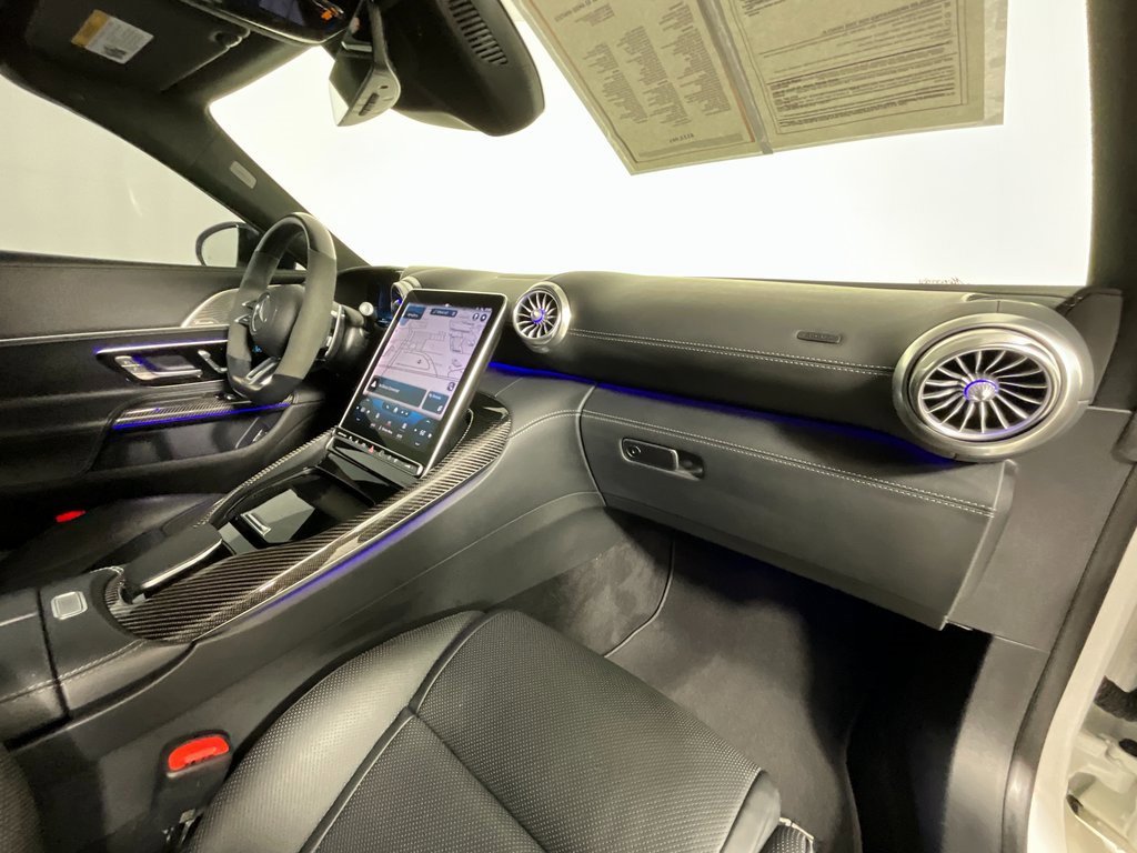 Used 2022 Mercedes-Benz SL 63 AMG 4MATIC image 21