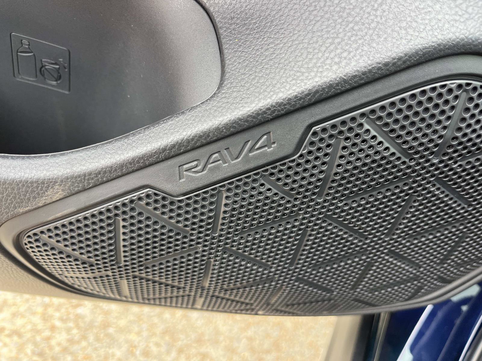 New 2025 Toyota RAV4 XLE w/ Convenience Package image 15