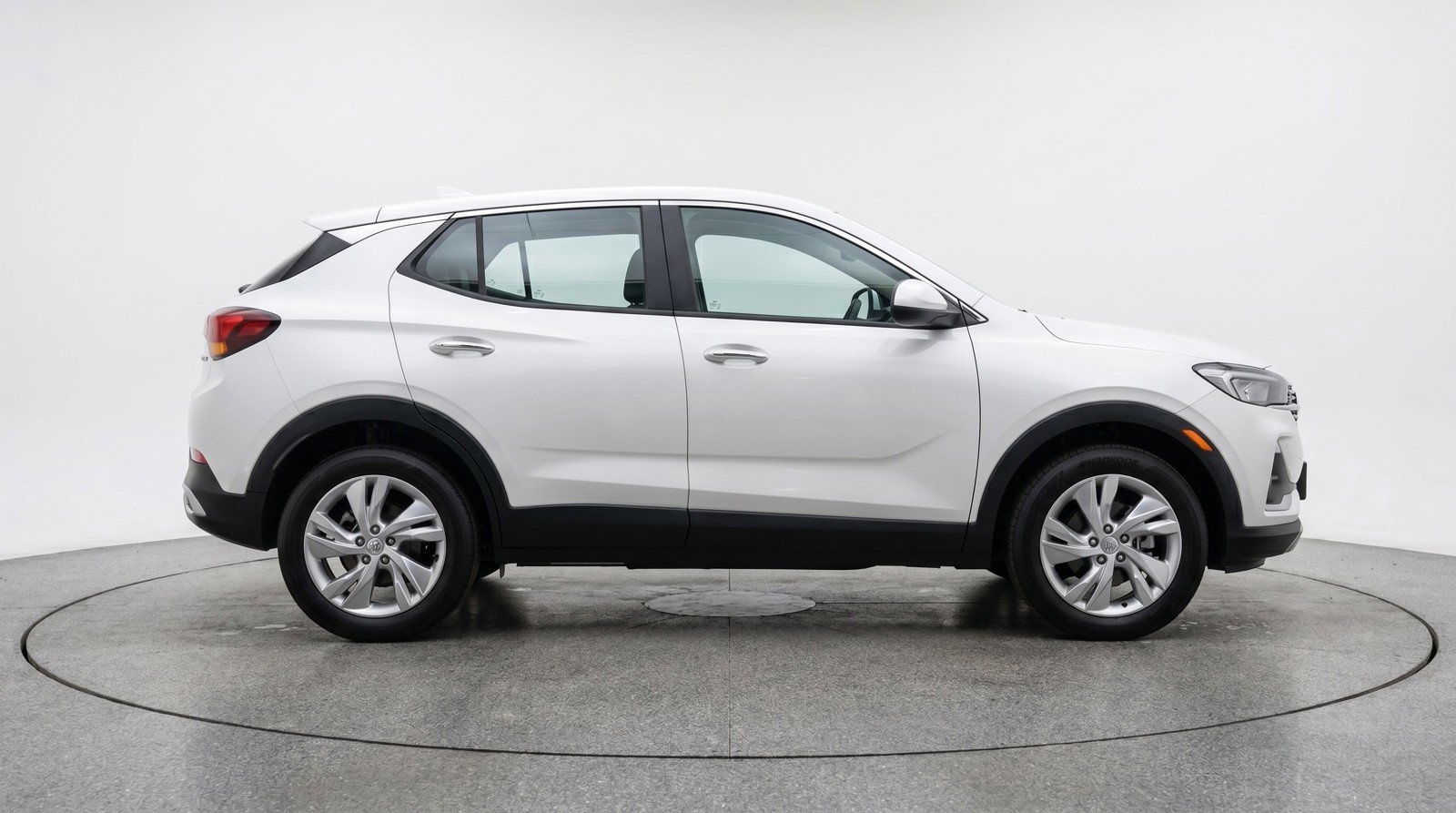 Used 2025 Buick Encore GX Preferred AWD/4WD image 11