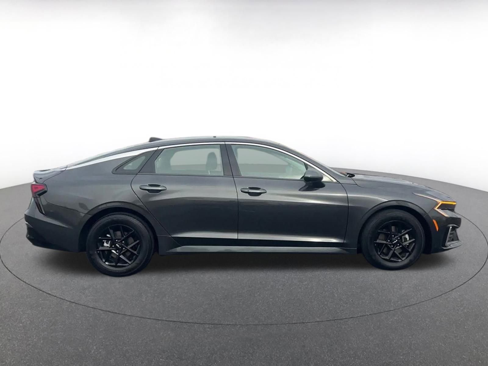 Used 2025 Kia K5 LXS image 16