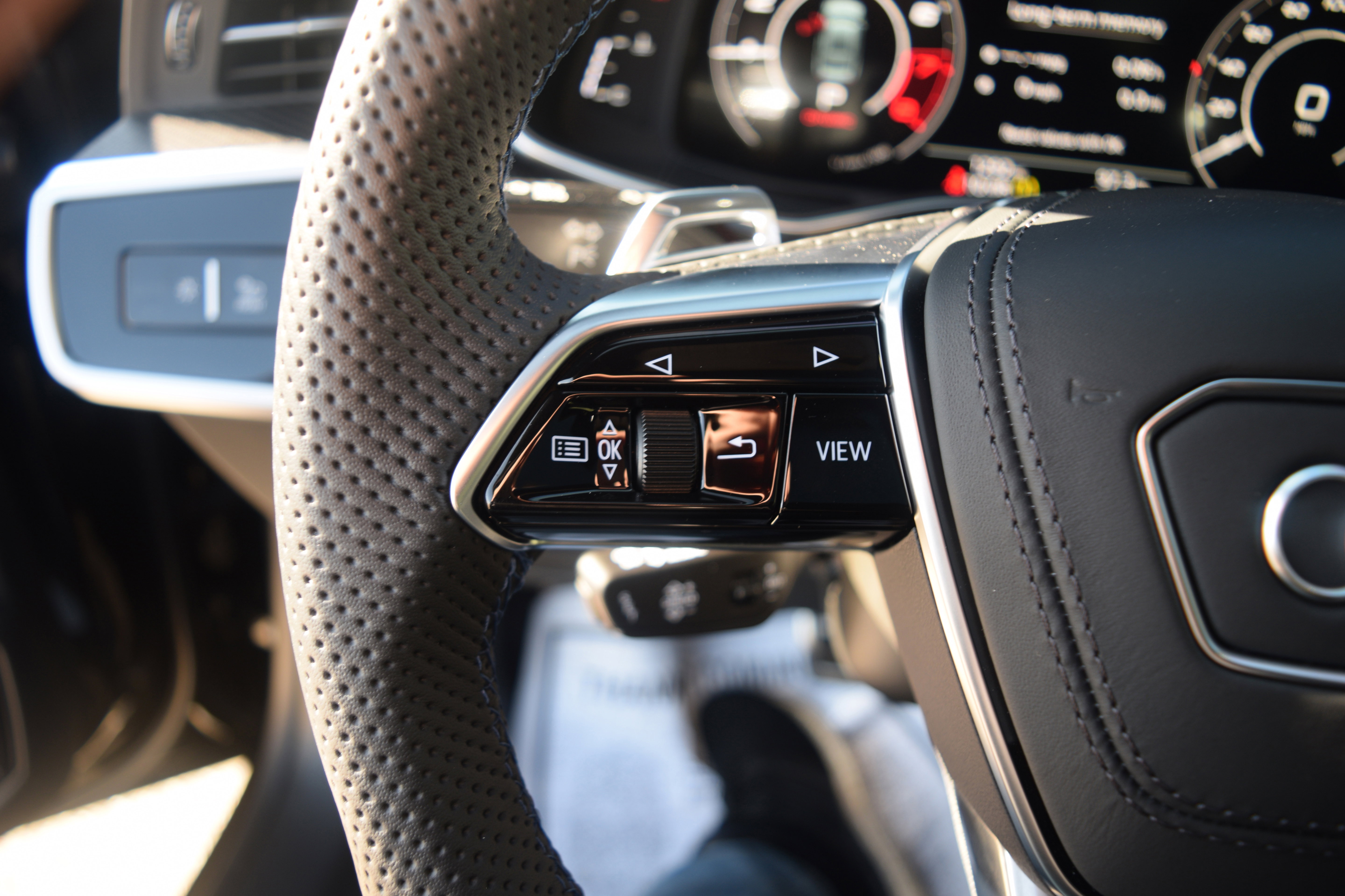 Used 2025 Audi RS 7 Performance image 6