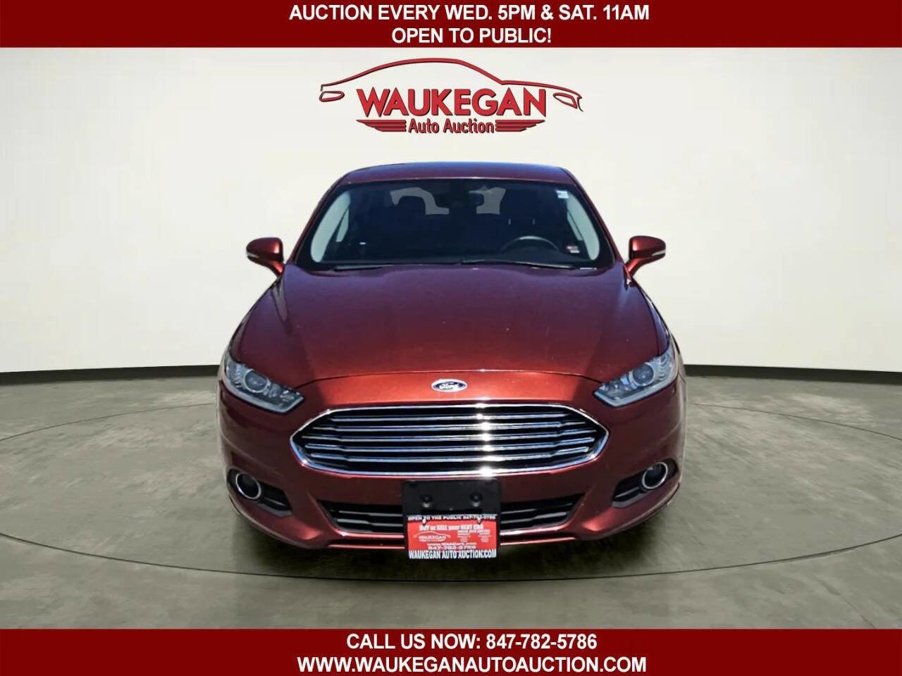 Used 2014 Ford Fusion SE w/ Equipment Group 502A FWD image 2